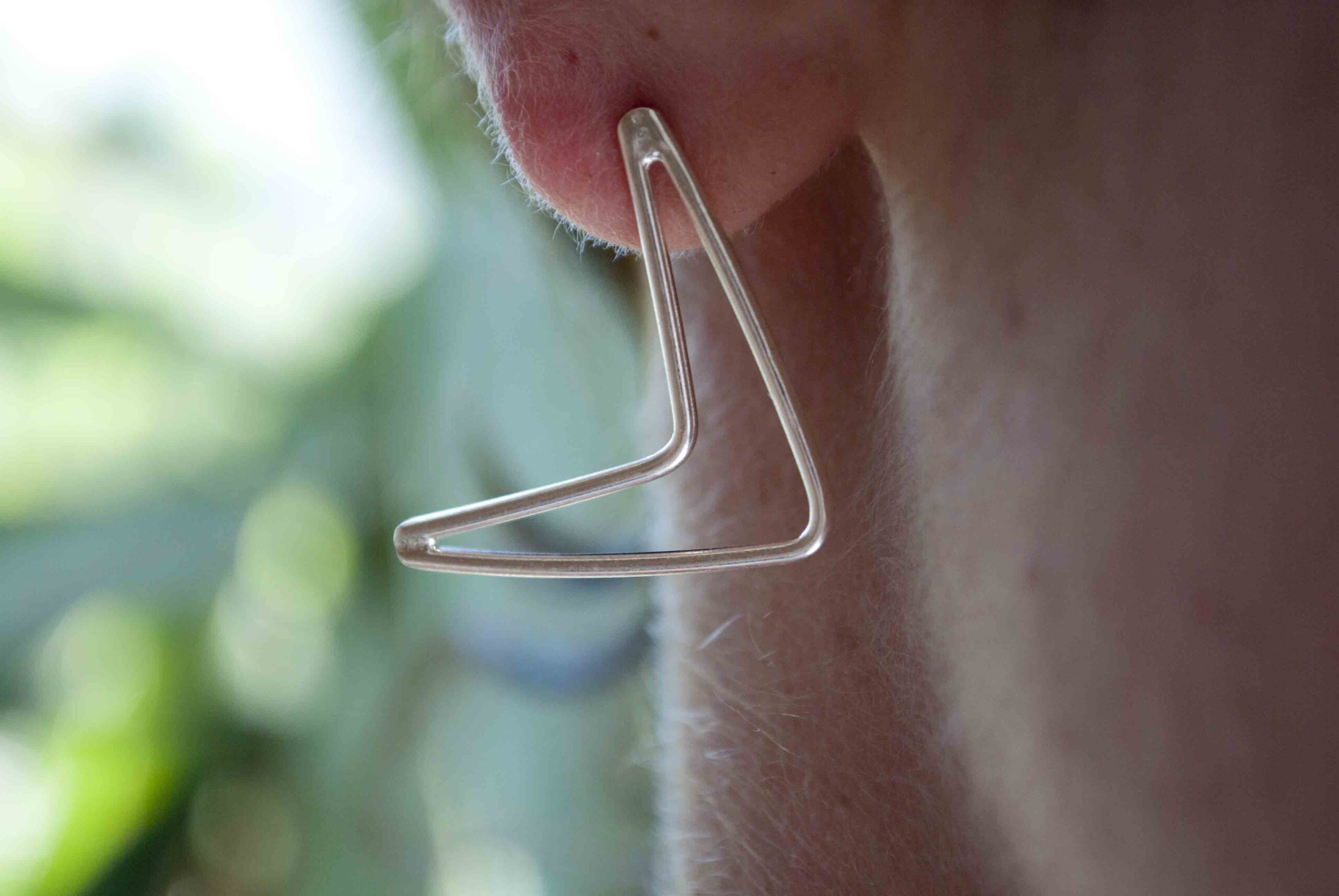 V Big Earrings - Image 2
