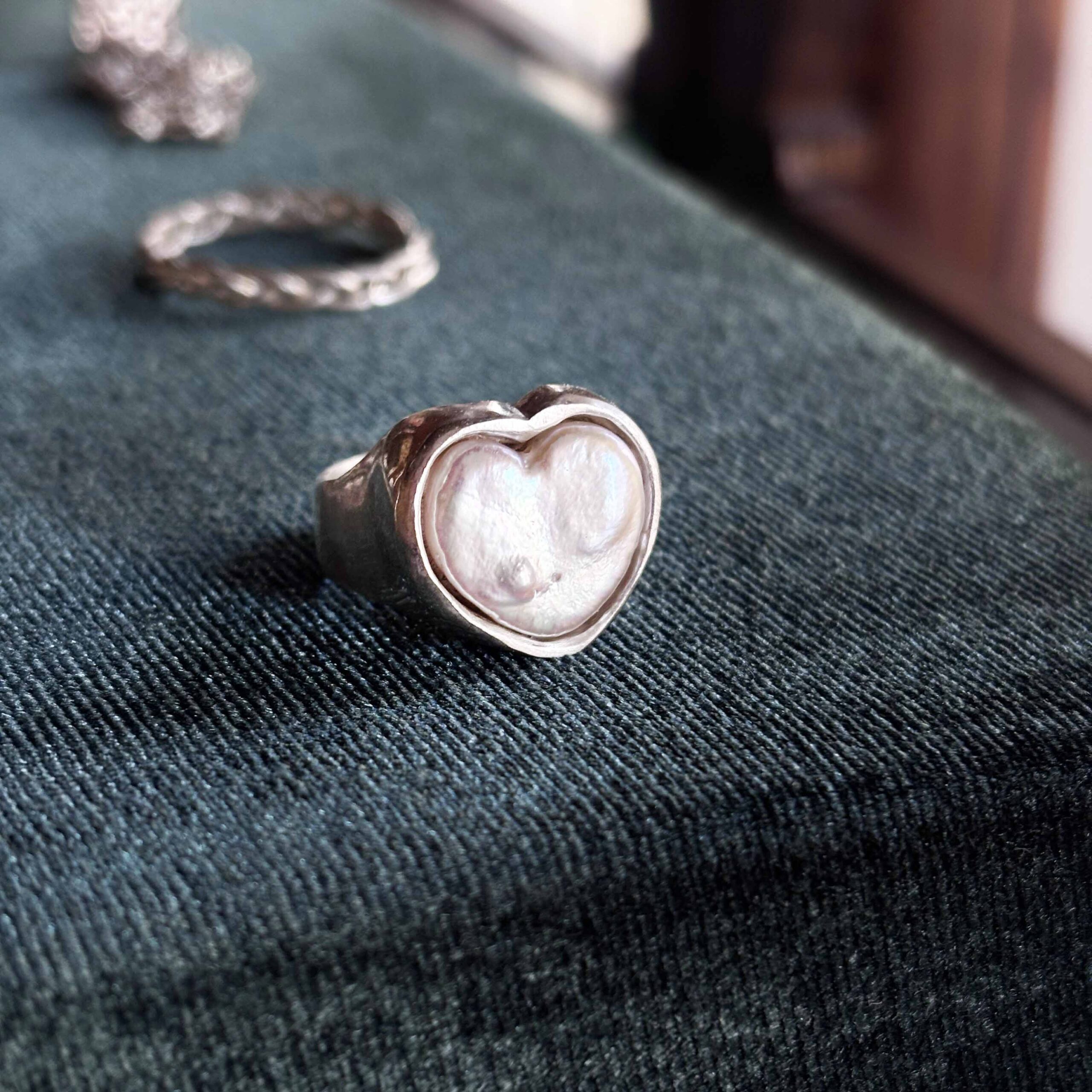 Heart Pearl Ring in Silver